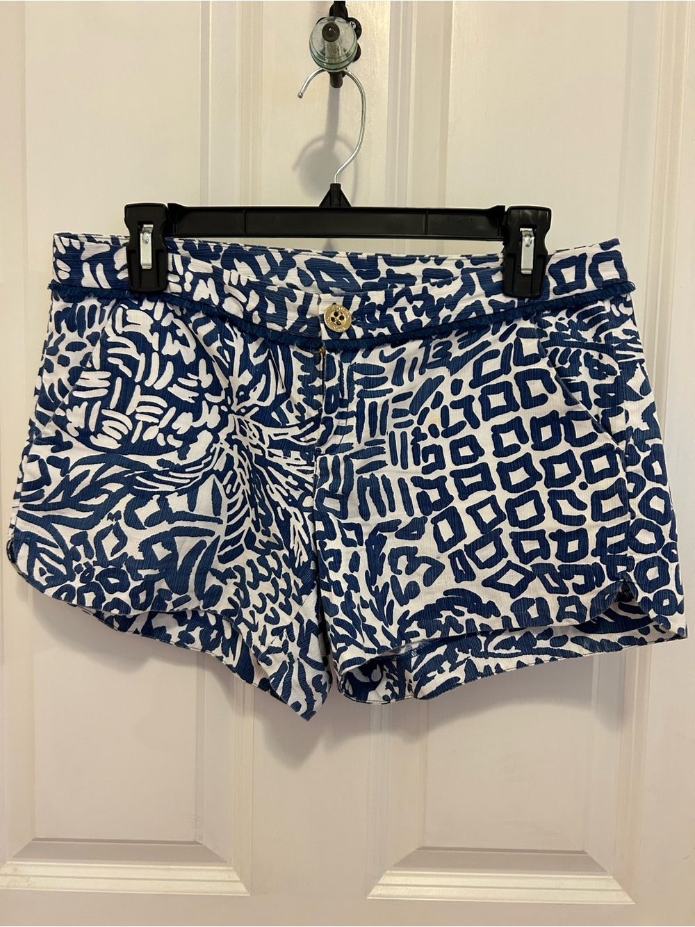 Lilly Pulitzer Navy & White Printed Cotton Shorts